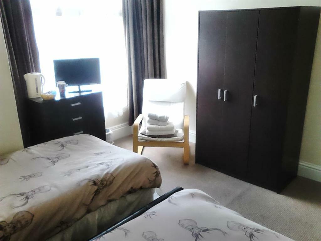 Hotel The Rose & Crown Bulford Zewnętrze zdjęcie